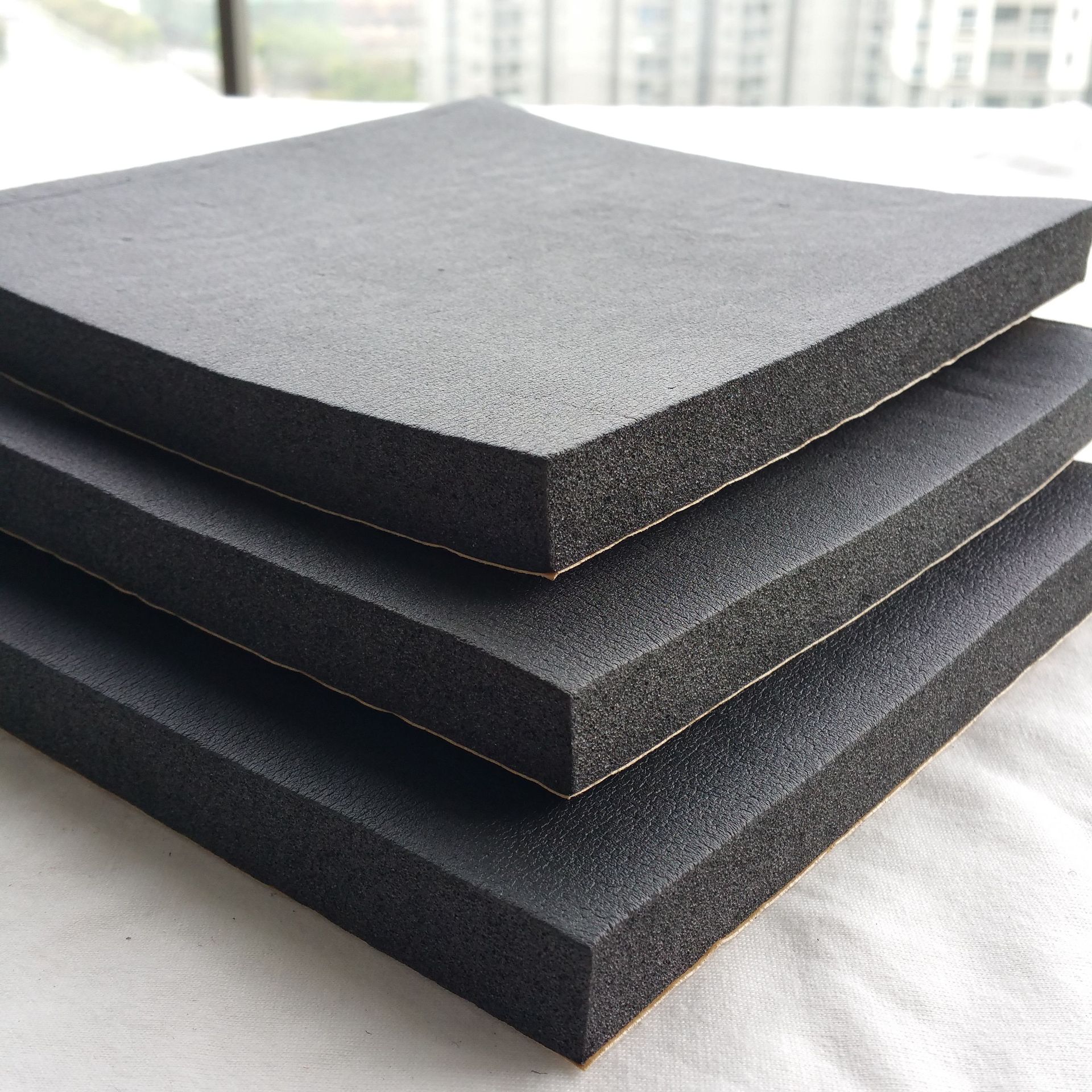 隔音毡施工方法.jpg 隔音毡施工方法.jpg
