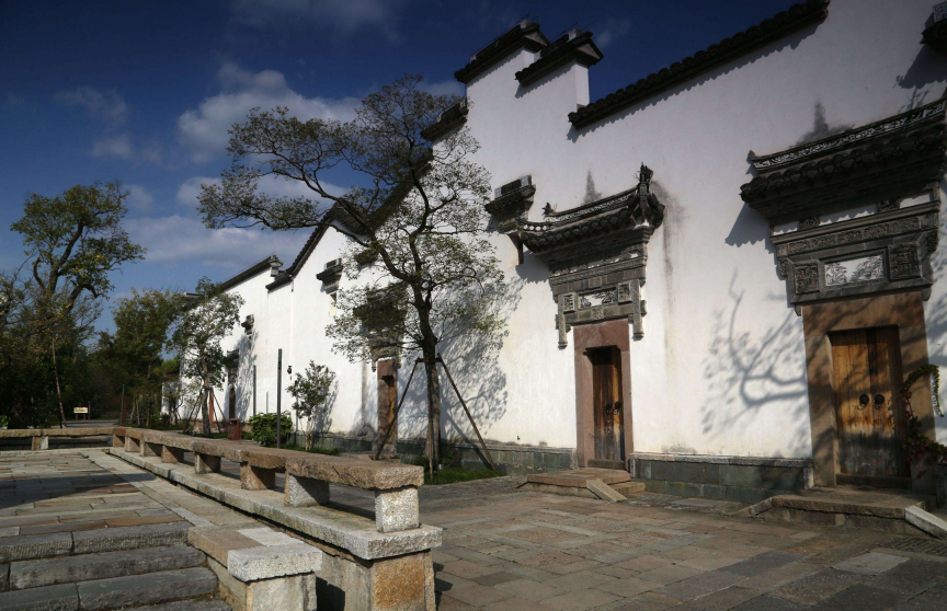 徽派建筑中的马头墙、门楼分别有什么特点 (2).png 徽派建筑中的马头墙、门楼分别有什么特点 (2).png